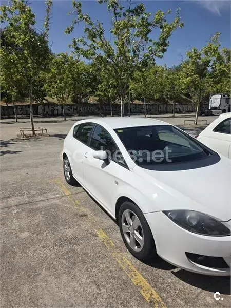 Usado Seat Leon Reference 105 CV (77 kW) 2007 Blanco Utilitario