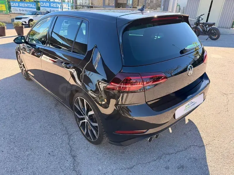 Usado VW Golf VII GTD 184 CV (135 kW) 2017 Negro Berlina