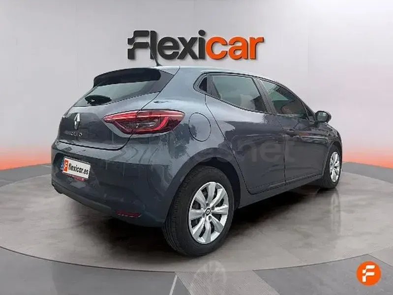 Usado Renault Clio V Business 65 CV (47 kW) 2021 Gris / plata Berlina