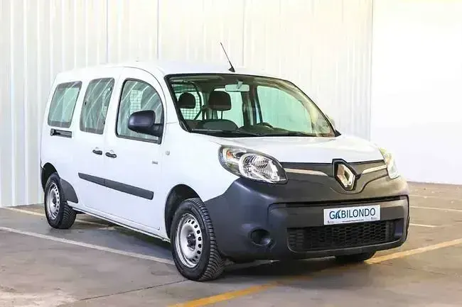 Usado Renault Kangoo 44 kW (60 CV) 2021 Blanco Monovolumen