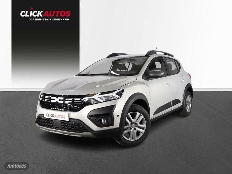 Gris Usado 2023 Dacia Sandero Expression Utilitario | 17.900 € (Caro) - Imagen 1/4