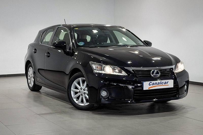 Usado Lexus CT200h 136 CV (100 kW) 2013 Azul