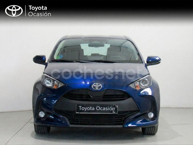 Usado Toyota Yaris Hybrid Active 116 CV (85 kW) 2025 Azul Berlina