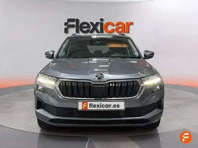 Usado Skoda Karoq Selection 150 CV (110 kW) 2024 Gris SUV
