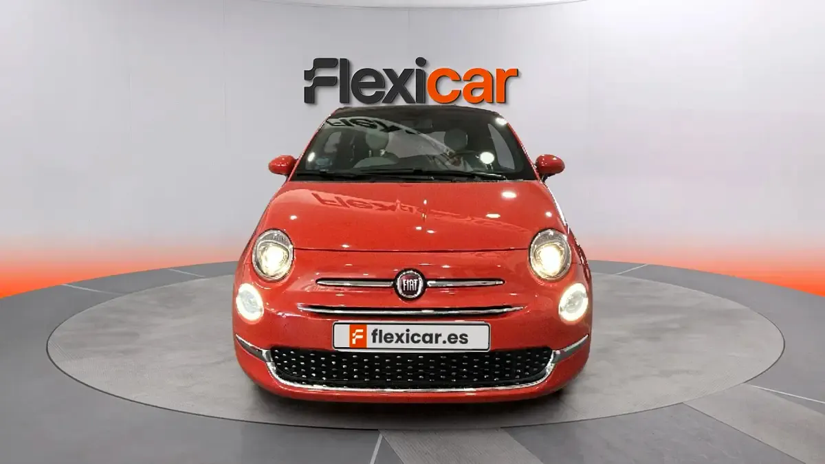 Usado Fiat 500 Club 71 CV (52 kW) 2022 Naranja Berlina