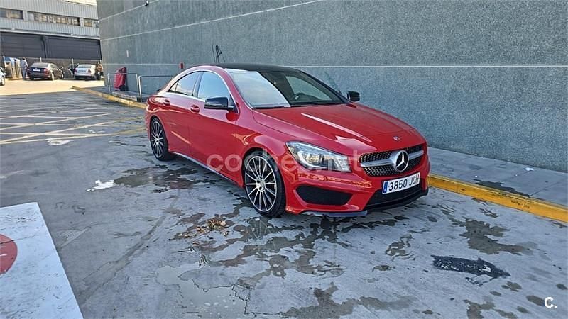 Usado Mercedes CLA200 AMG line 136 CV (100 kW) 2015 Rojo Berlina