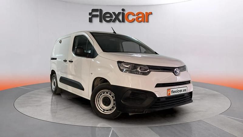 Usado Toyota Proace City City 102 CV (75 kW) 2022 Blanco Monovolumen