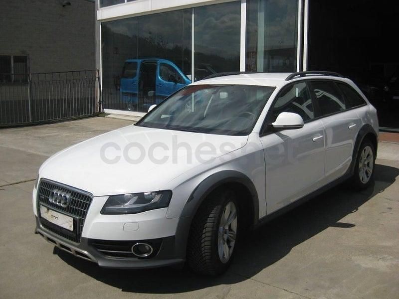 Usado Audi A4 Allroad 143 CV (105 kW) 2012 Blanco Familiar