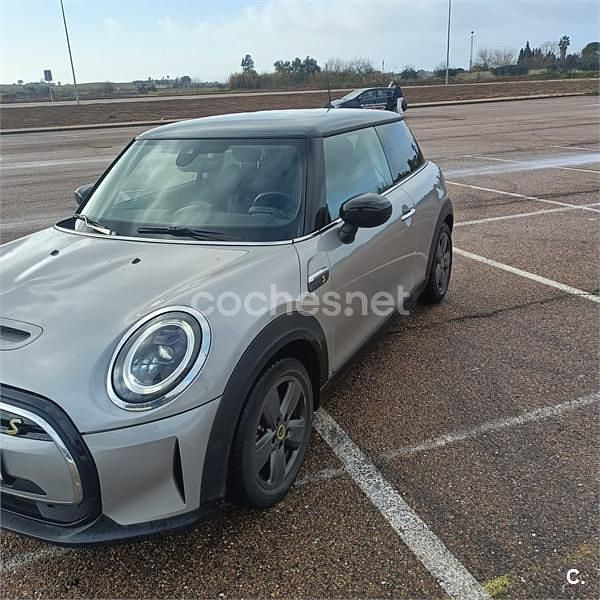 Usado Mini Cooper SE 2023 Eléctrico Utilitario