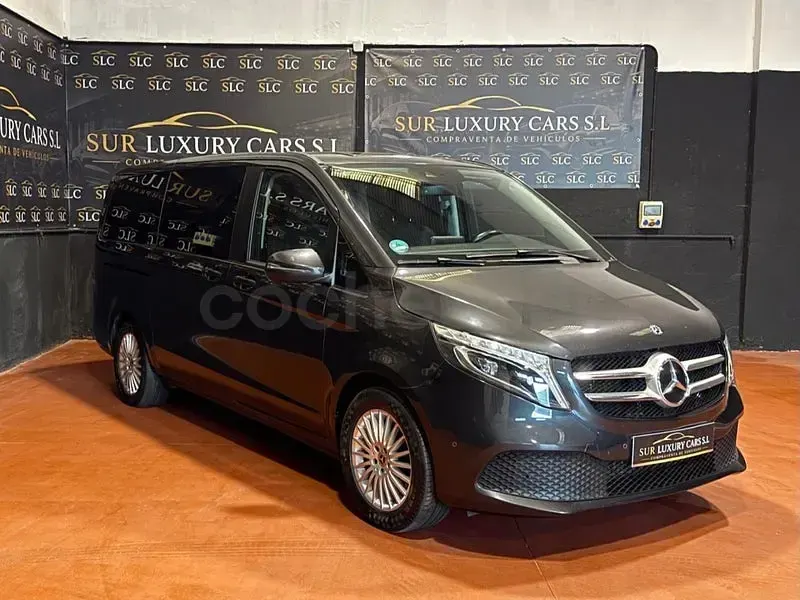 Usado Mercedes V300 Exclusive 239 CV (175 kW) 2021 Negro Monovolumen