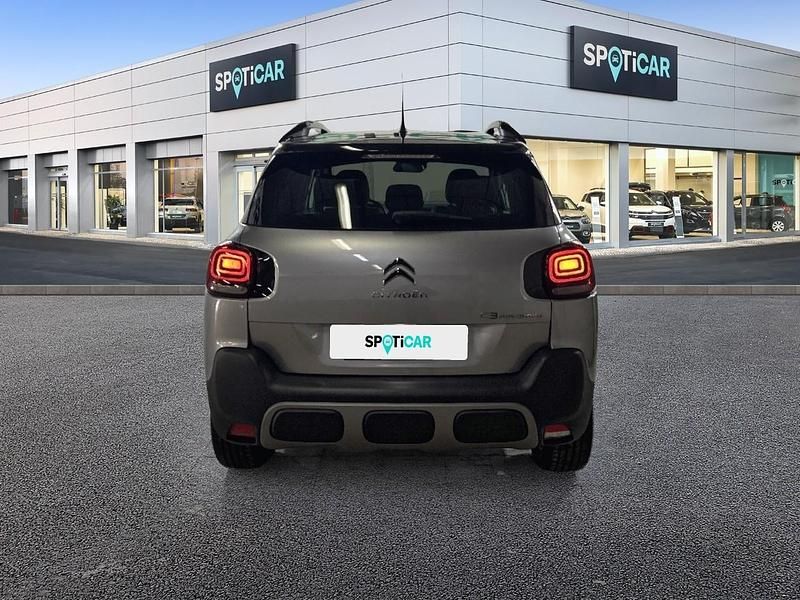 Usado Citroën C3 Aircross Shine 110 CV (80 kW) 2022 Gris SUV