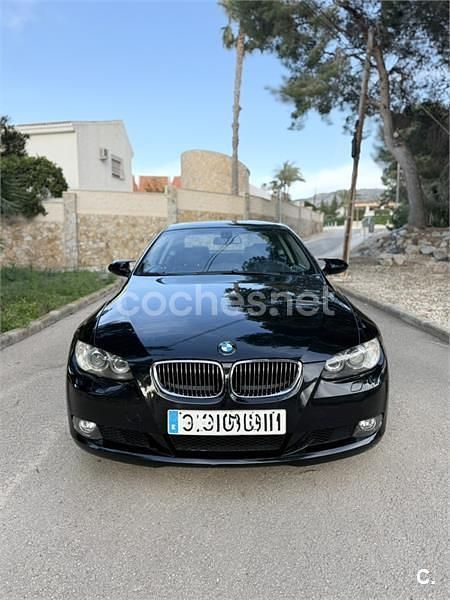 Usado BMW 325 218 CV (160 kW) 2007 Negro Coupe