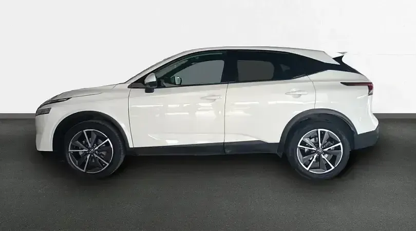 Usado Nissan Qashqai Tekna 140 CV (102 kW) 2022 Lunar white (perlada) SUV