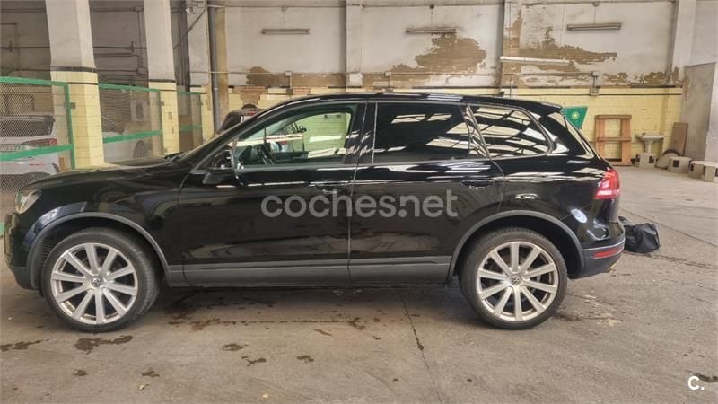Negro Usado 2016 VW Touareg SUV | 23.000 € (Precio justo) - Imagen 1/4