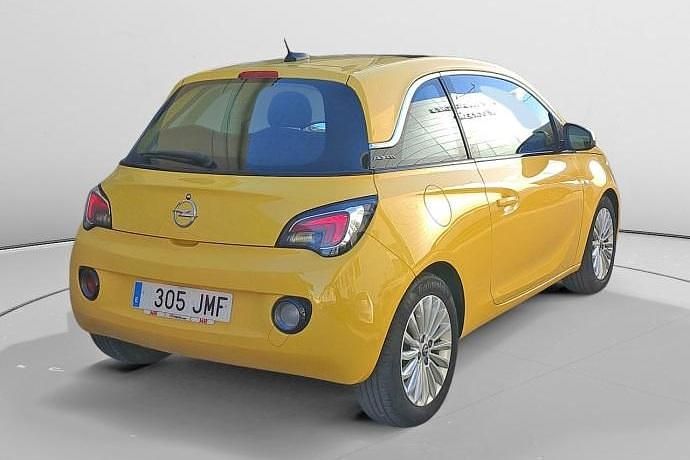 Usado Opel Adam Glam 87 CV (63 kW) 2016 Utilitario