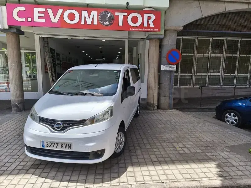 Usado Nissan Evalia Comfort 110 CV (80 kW) 2019 Blanco Monovolumen