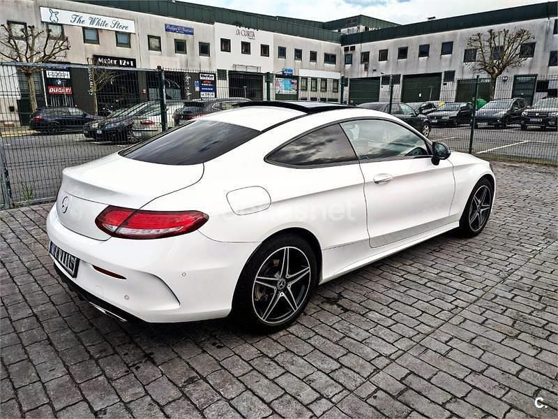 Usado Mercedes C300 AMG line 245 CV (180 kW) 2017 Blanco Coupe