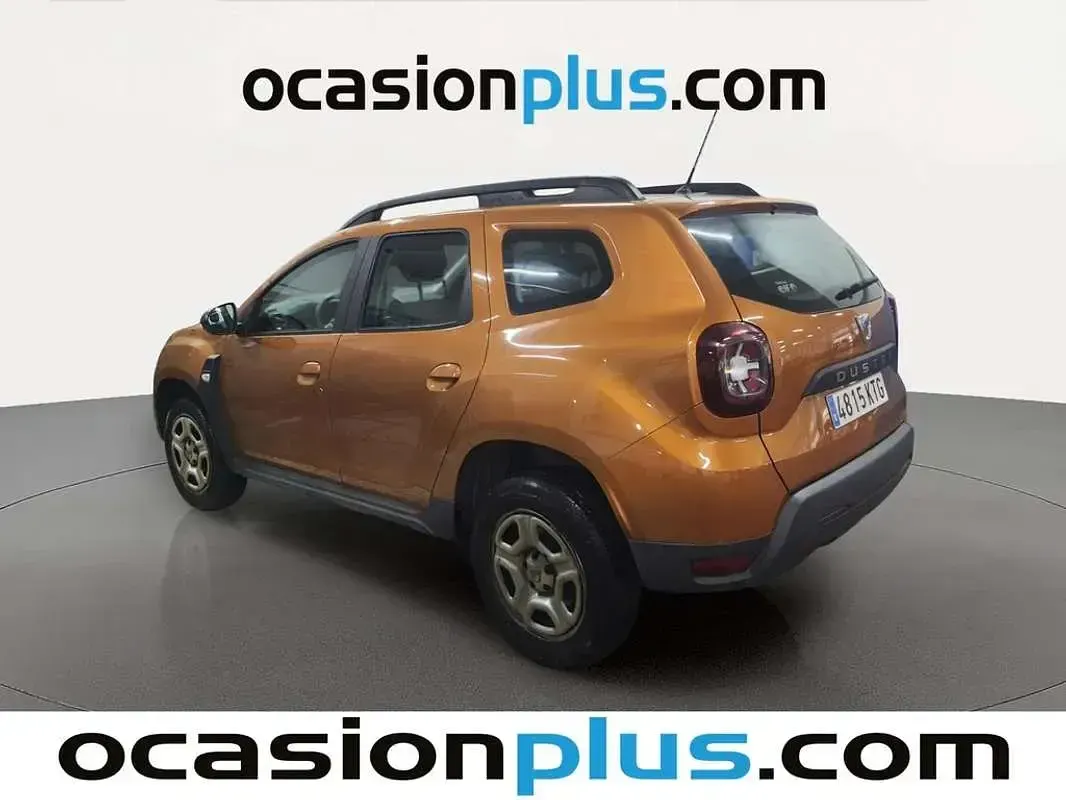 Usado Dacia Duster Comfort 116 CV (85 kW) 2019 Naranja SUV