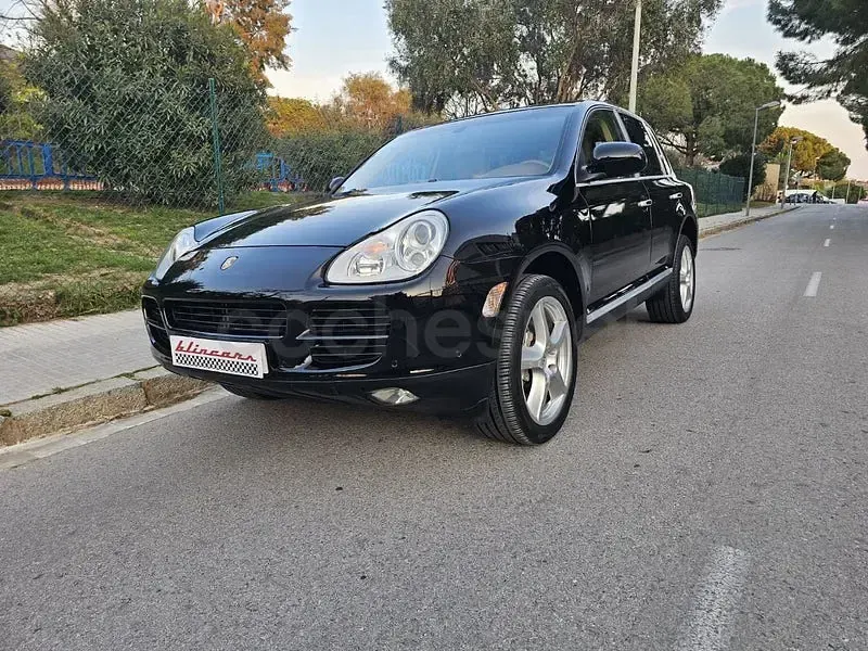 Käytetty Porsche Cayenne S 340 HP (250 kW) 2005 Musta Katumaasturi