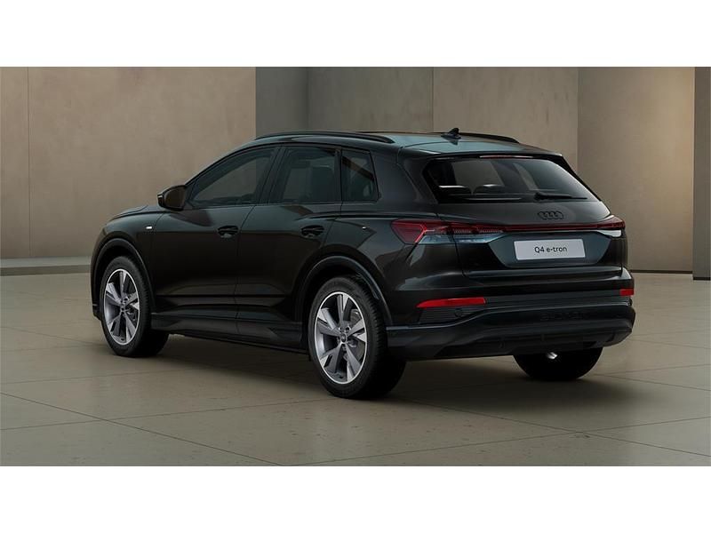 Nuevo Audi Q4 e-tron Ambiente 210 kW (286 CV) 2025 Negro mito SUV