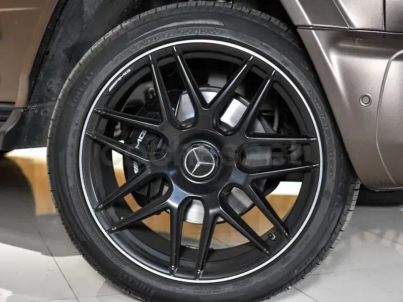 Usado Mercedes G500 422 CV (310 kW) 2019 Negro SUV
