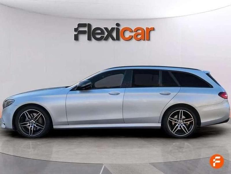 Usado Mercedes E220 194 CV (142 kW) 2020 Gris Familiar
