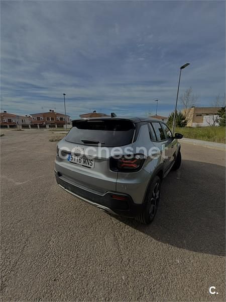 Usado Jeep Avenger 100 CV (73 kW) 2024 Gris / plata SUV