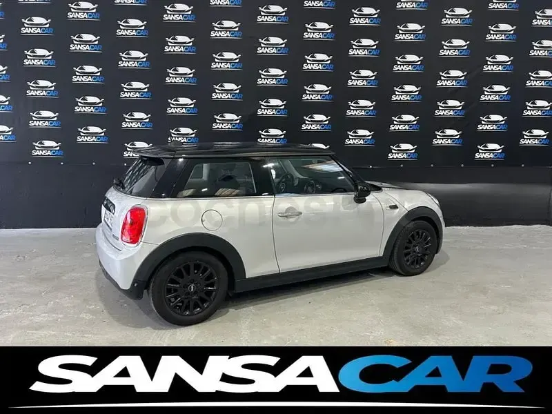 Usado Mini Cooper 136 CV (100 kW) 2017 Gris / plata Utilitario