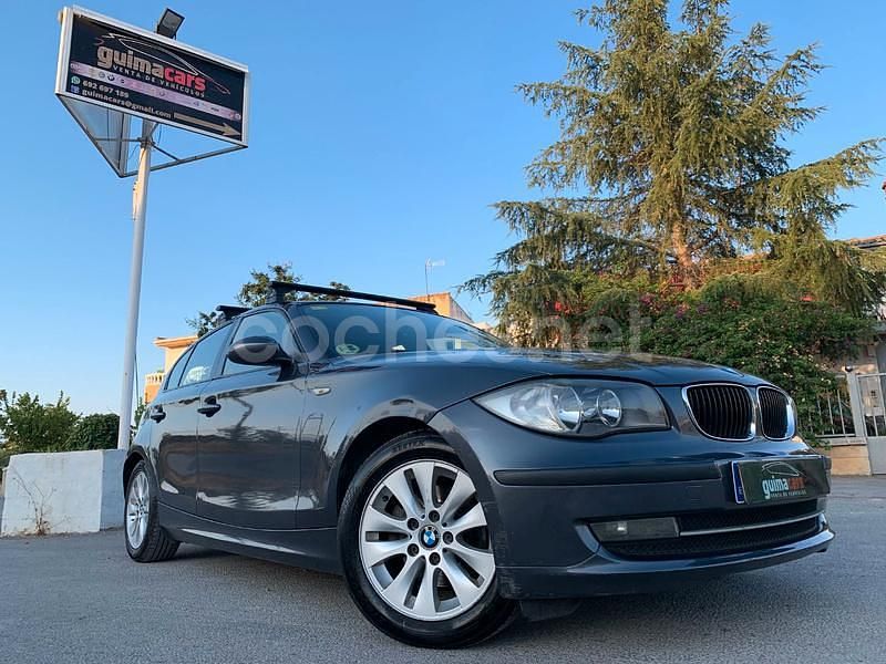 Gris / plata Usado 2007 BMW 118 Comfort Edition Utilitario | 5900 € (Precio justo) - Imagen 1/4