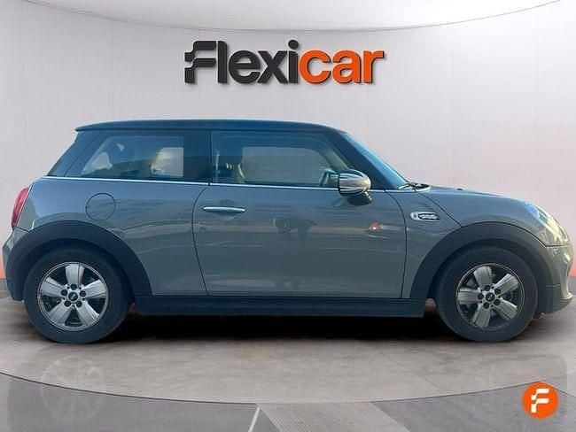 Usado Mini Cooper 136 CV (100 kW) 2017 Gris Utilitario