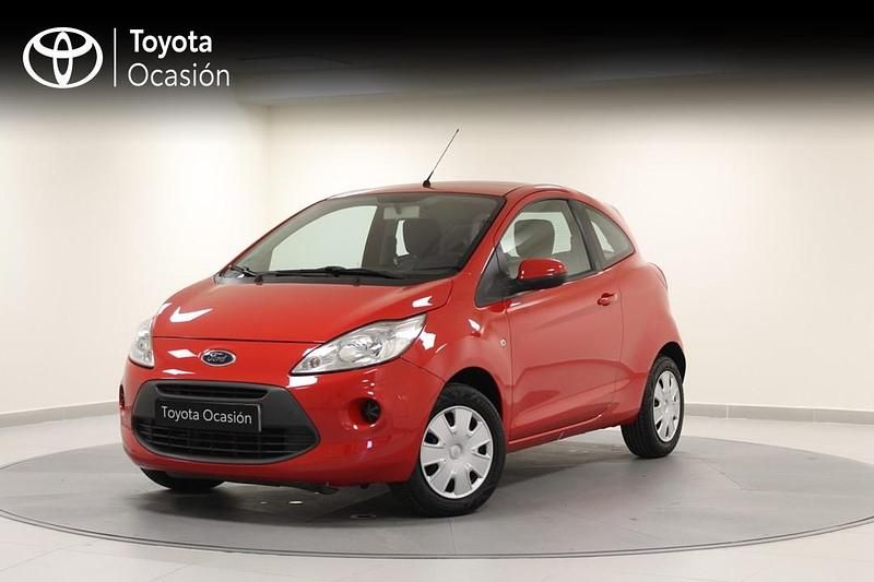 Usado Ford Ka Trend 70 CV (51 kW) 2016 Rojo Utilitario