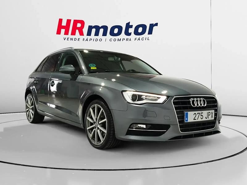 Negro Usado 2016 Audi A3 Attraction Utilitario | 12.990 € (Buen precio) - Imagen 1/4