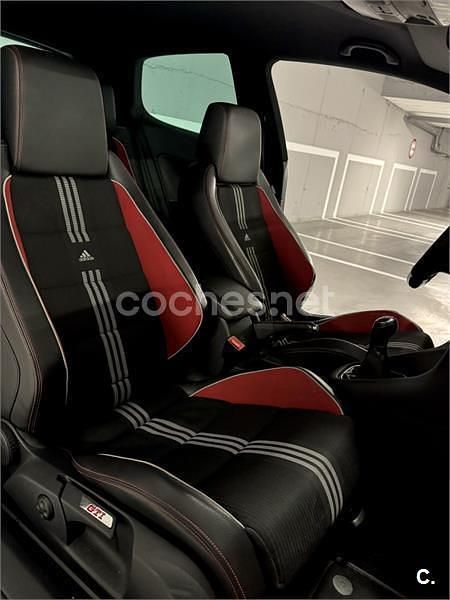 Usado VW Golf VI GTI 210 CV (154 kW) 2011 Blanco Utilitario