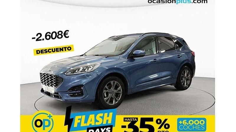 Usado Ford Kuga ST-Line 120 HP (88 kW) 2022 Azul SUV