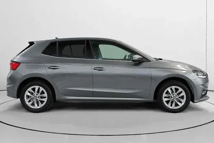 Usado Skoda Fabia Selection 95 CV (69 kW) 2025 Utilitario