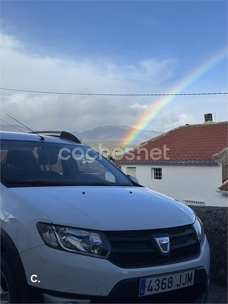 Usado Dacia Sandero Stepway 90 CV (66 kW) 2016 Blanco Berlina