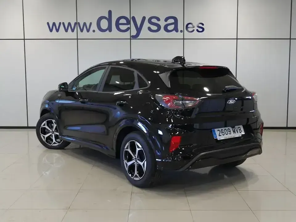 Usado Ford Puma ST-Line 125 CV (91 kW) 2024 Gris SUV
