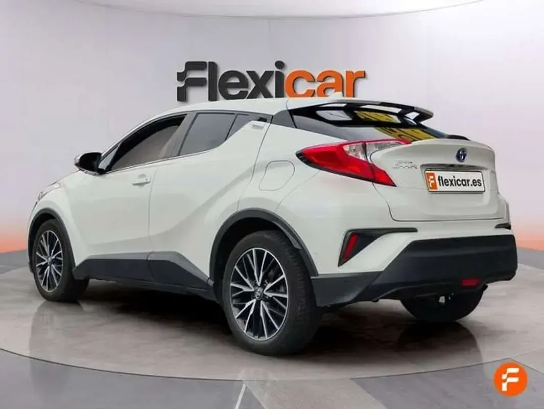 Usado Toyota C-HR Advance 122 CV (89 kW) 2018 Blanco SUV