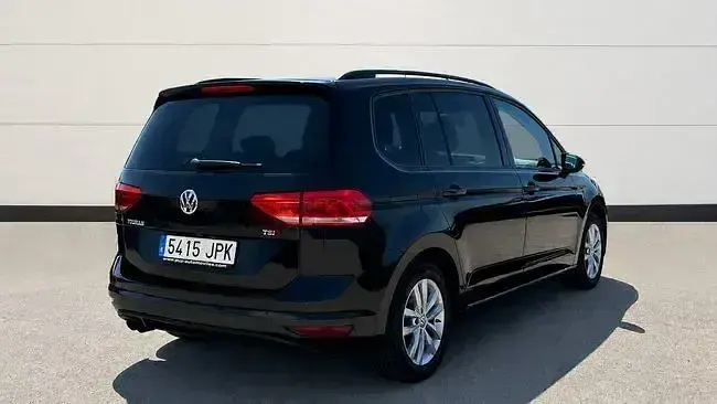 Usado VW Touran Advance 150 CV (110 kW) 2016 Azul Monovolumen