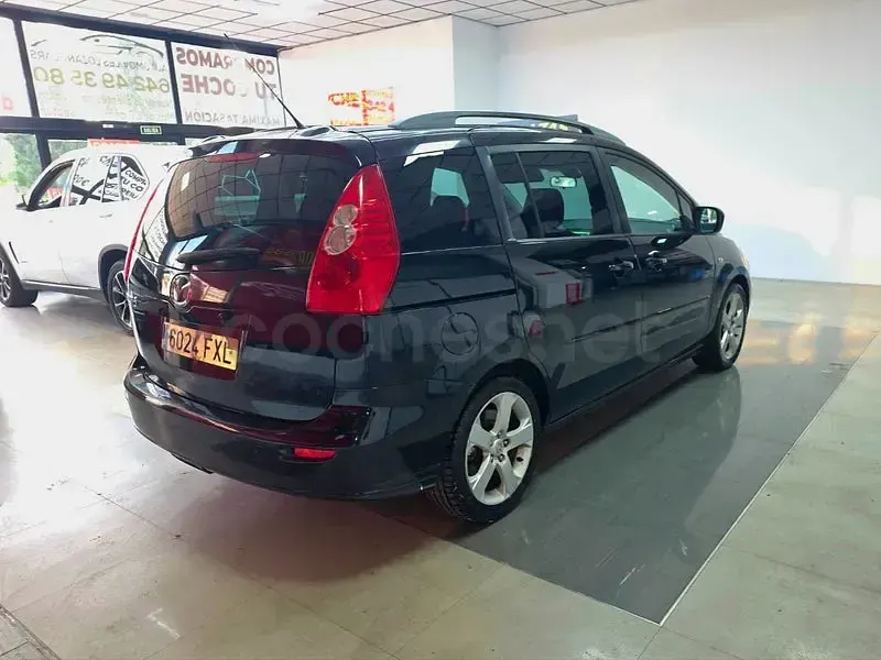 Usado Mazda 5 Style 143 CV (105 kW) 2010 Negro Monovolumen