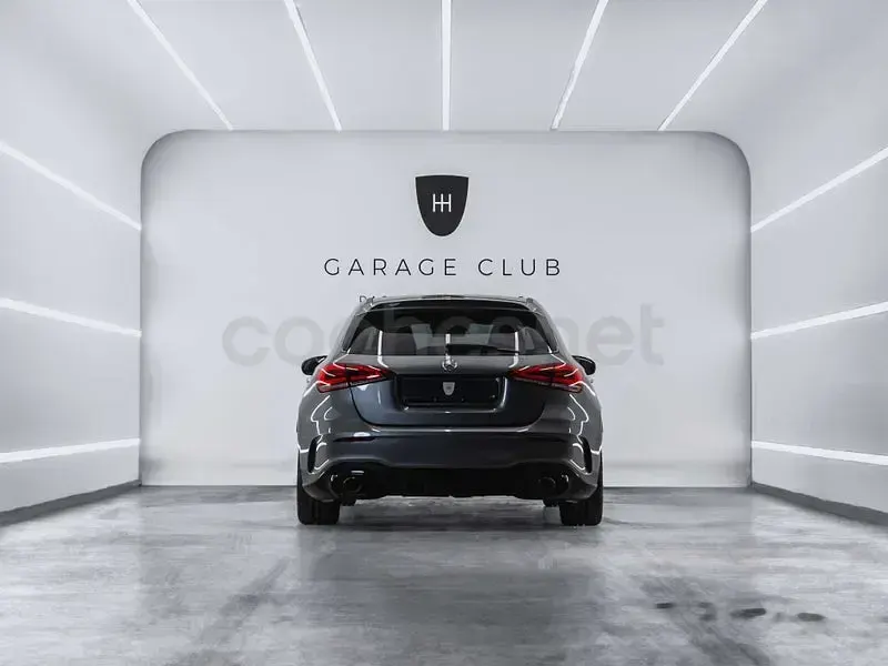 Usado Mercedes A35 AMG AMG 306 CV (225 kW) 2022 Gris / plata Berlina