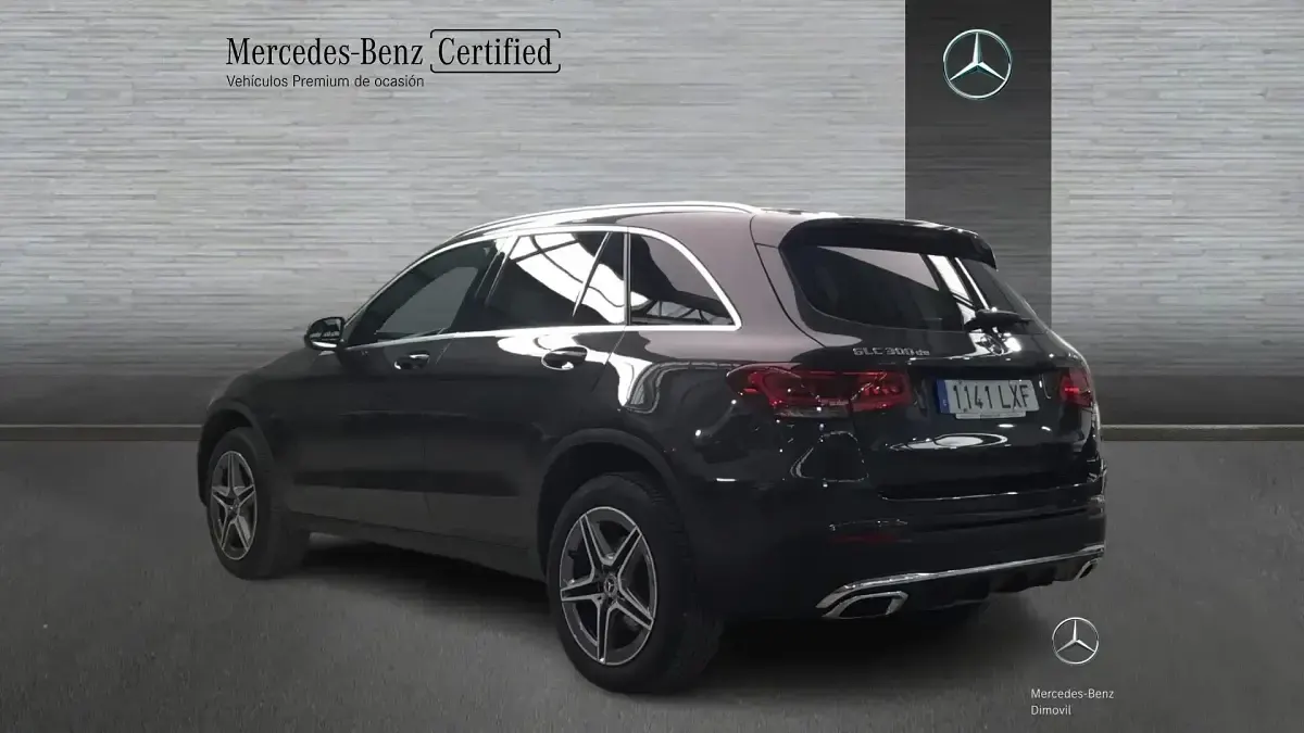 Usado Mercedes GLC300de AMG line 194 CV (142 kW) 2022 Gris