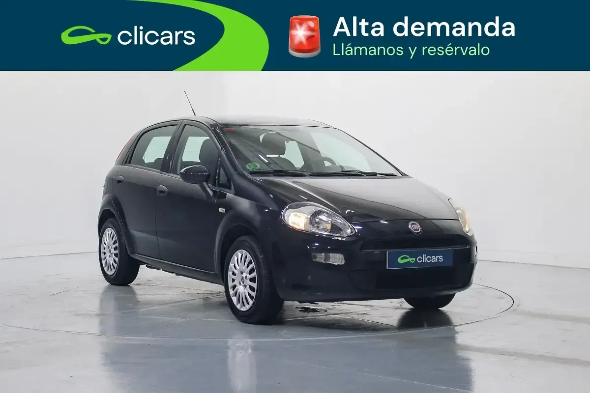Usado Fiat Punto S 69 CV (50 kW) 2017 Negro Utilitario