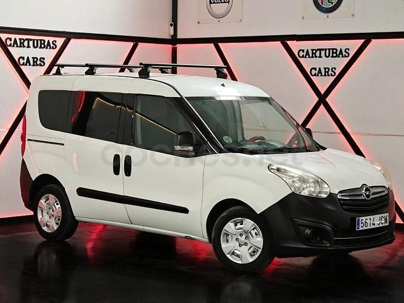 Usado Opel Combo Expression 90 CV (66 kW) 2015 Blanco Monovolumen