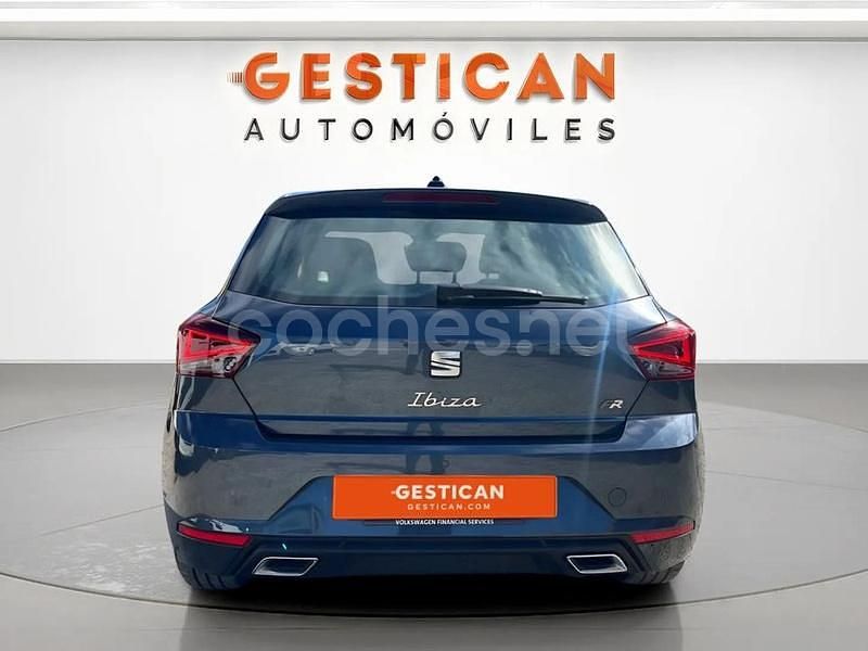 Usado Seat Ibiza FR 115 CV (84 kW) 2024 Gris / plata Berlina