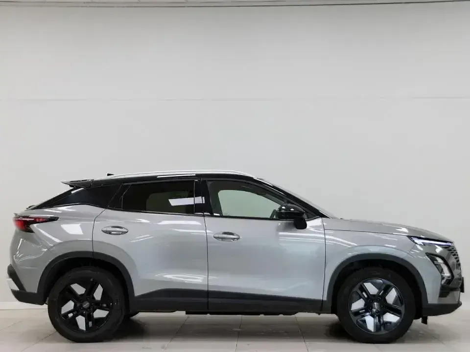 Usado Omoda 5 147 CV (108 kW) 2025 Gris SUV