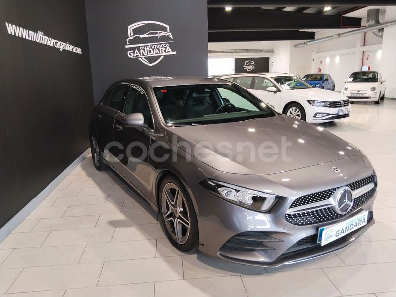 Usado Mercedes A200 150 CV (110 kW) 2021 Gris / plata Berlina