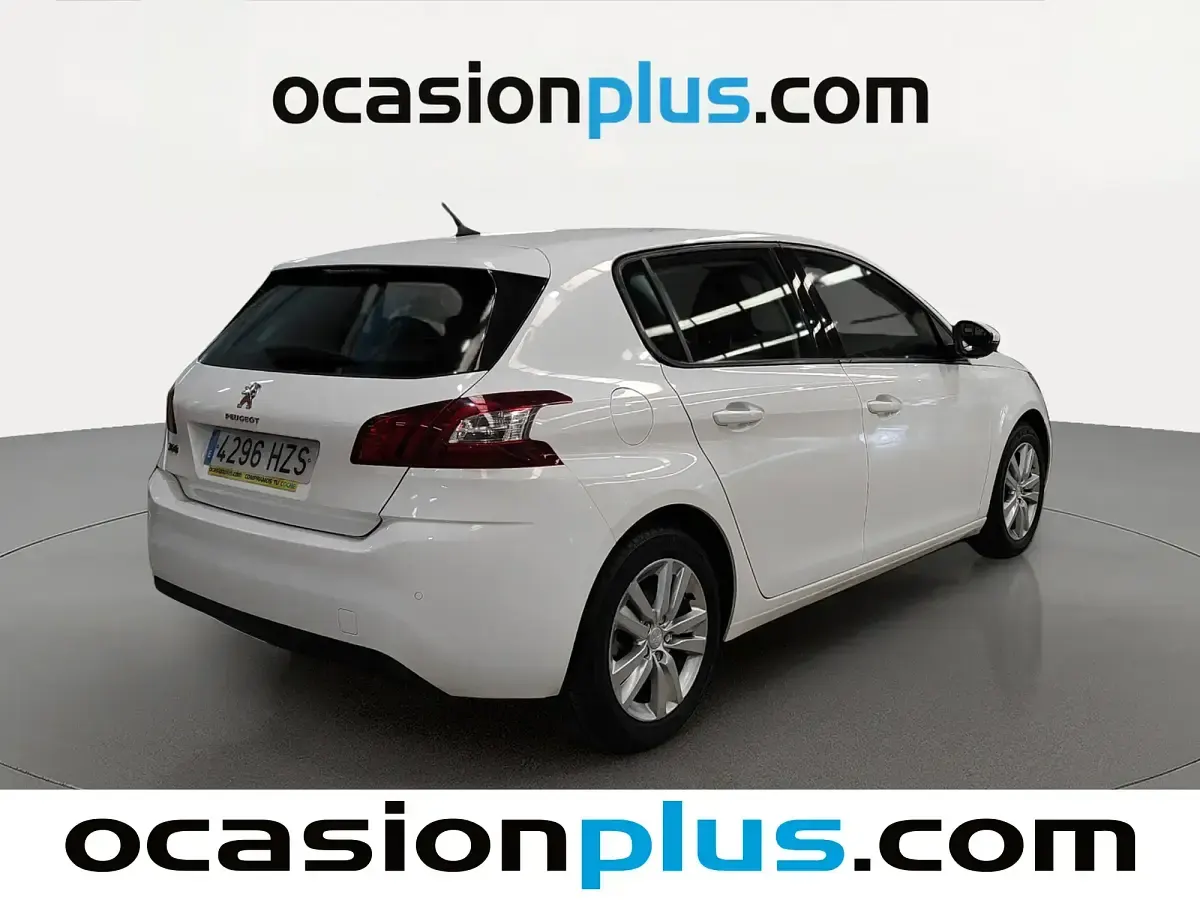 Usado Peugeot 308 Active 125 CV (91 kW) 2014 Blanco Utilitario