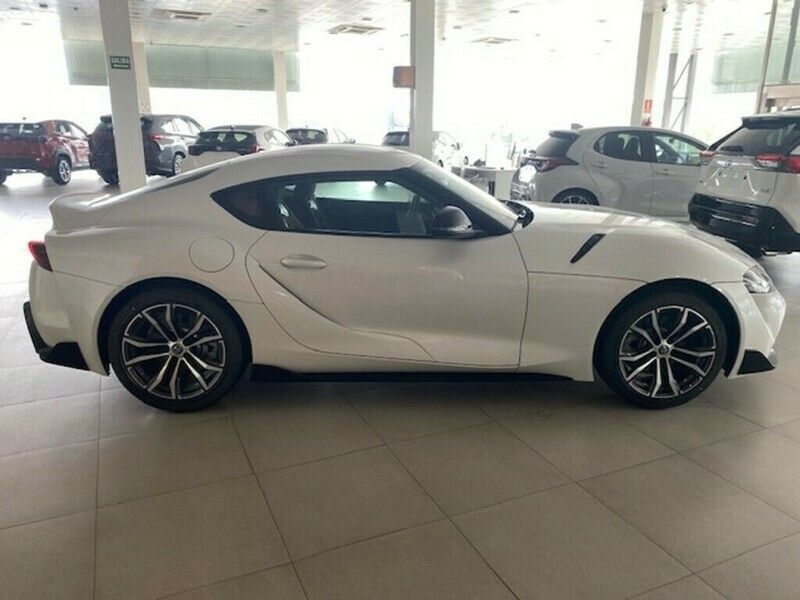 Usado Toyota Supra PURE 258 CV (189 kW) 2022 Blanco Coupe