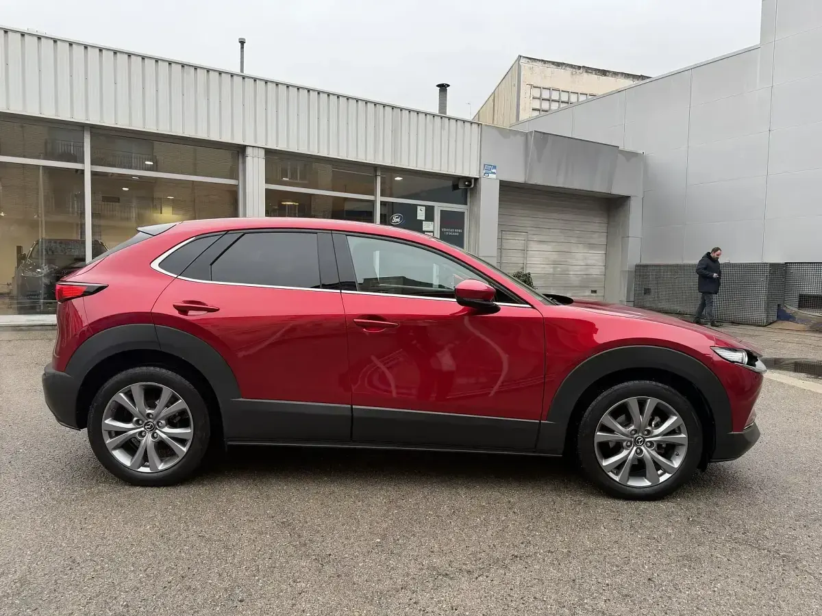 Usado Mazda CX-30 180 CV (132 kW) 2022 Rojo SUV